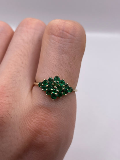 9ct gold emerald cluster ring