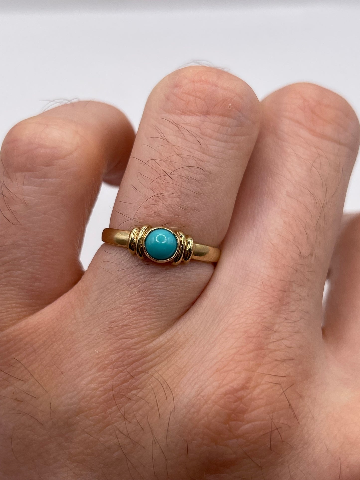 9ct gold turquoise ring