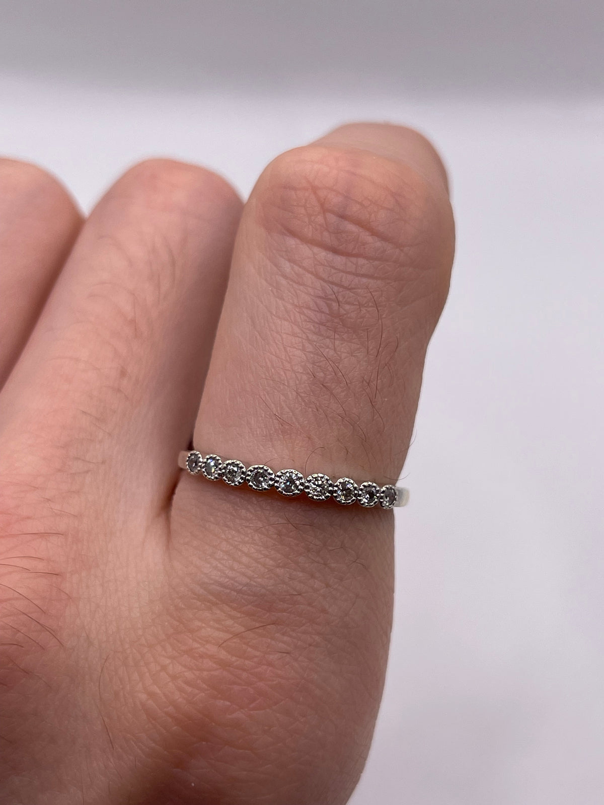 9ct white gold diamond ring