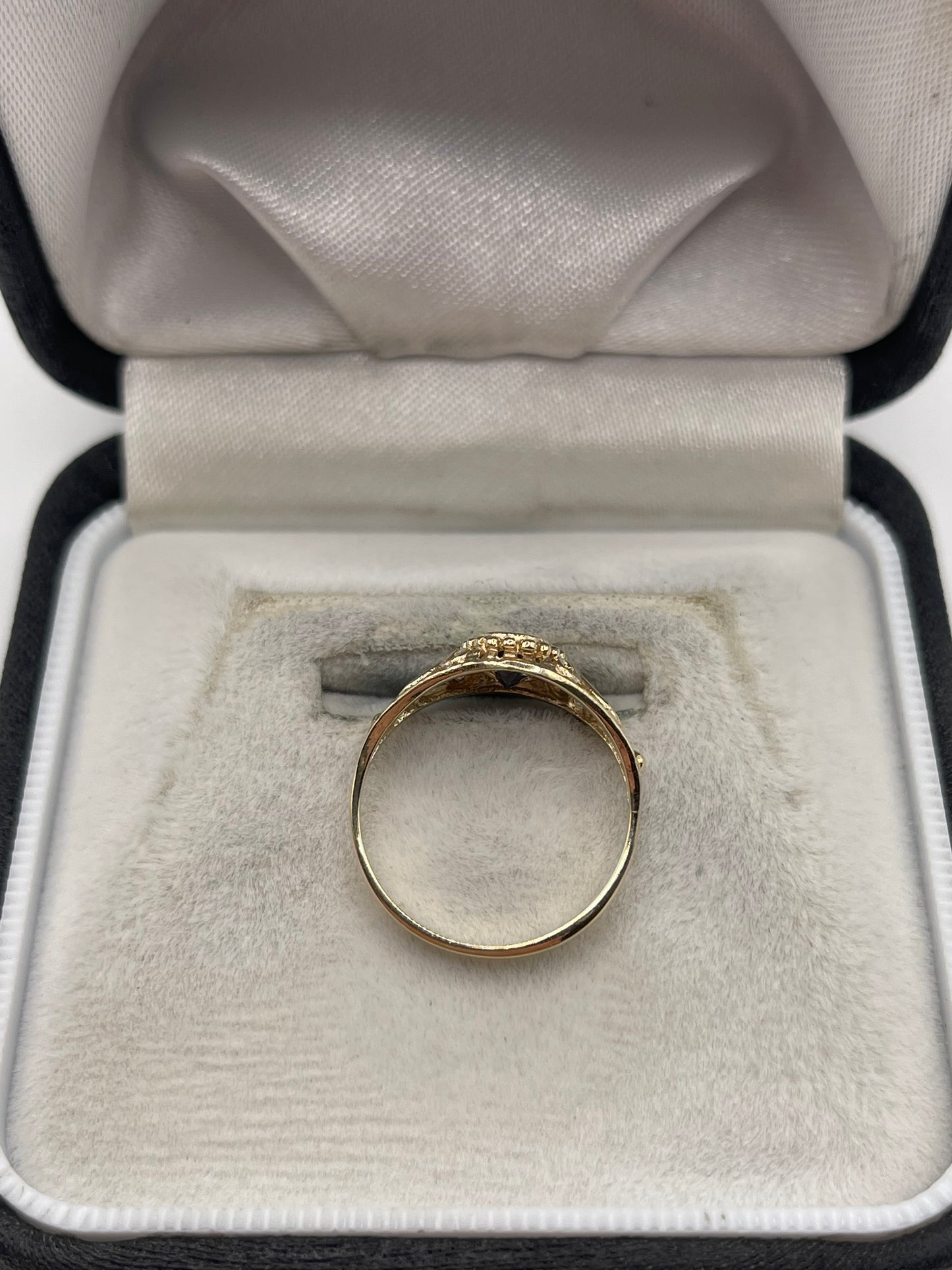 9ct gold iolite ring