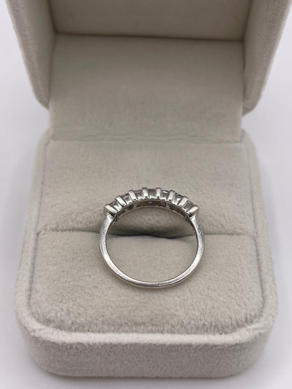 Platinum diamond ring