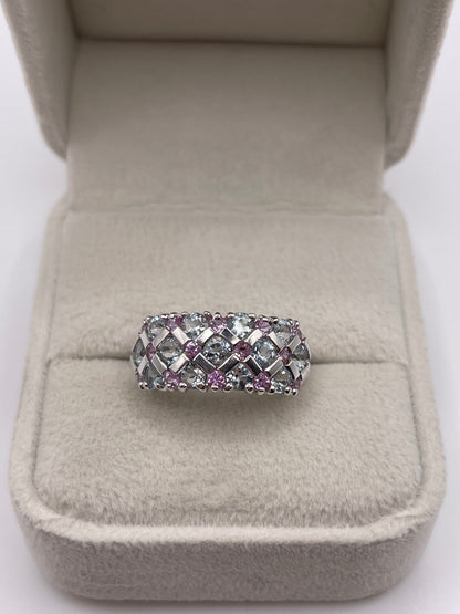 9ct white gold blue and pink topaz ring