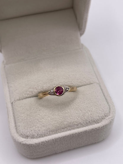 9ct gold ruby and diamond ring
