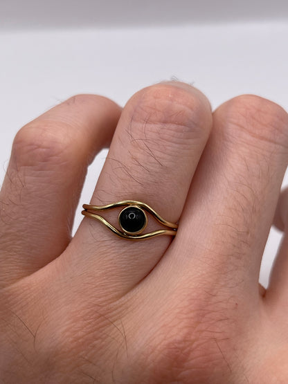 9ct gold onyx ring