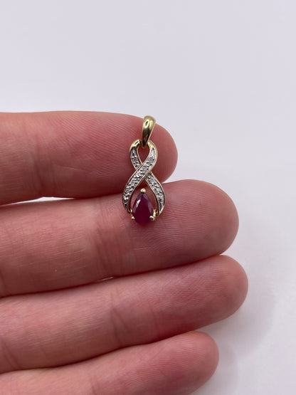 9ct gold ruby and diamond pendant