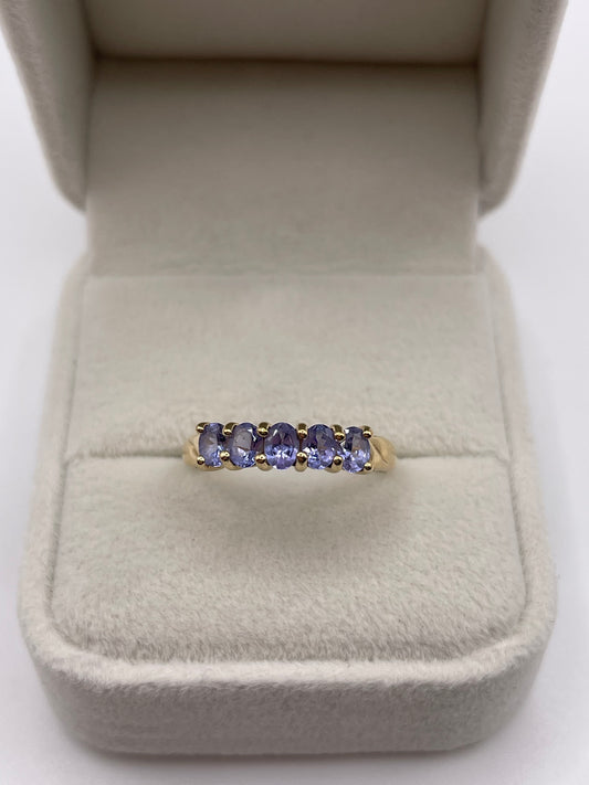 9ct gold tanzanite ring