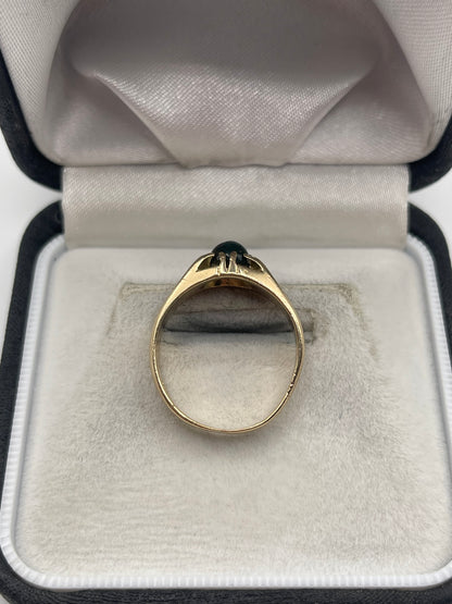 9ct gold bloodstone gypsy ring