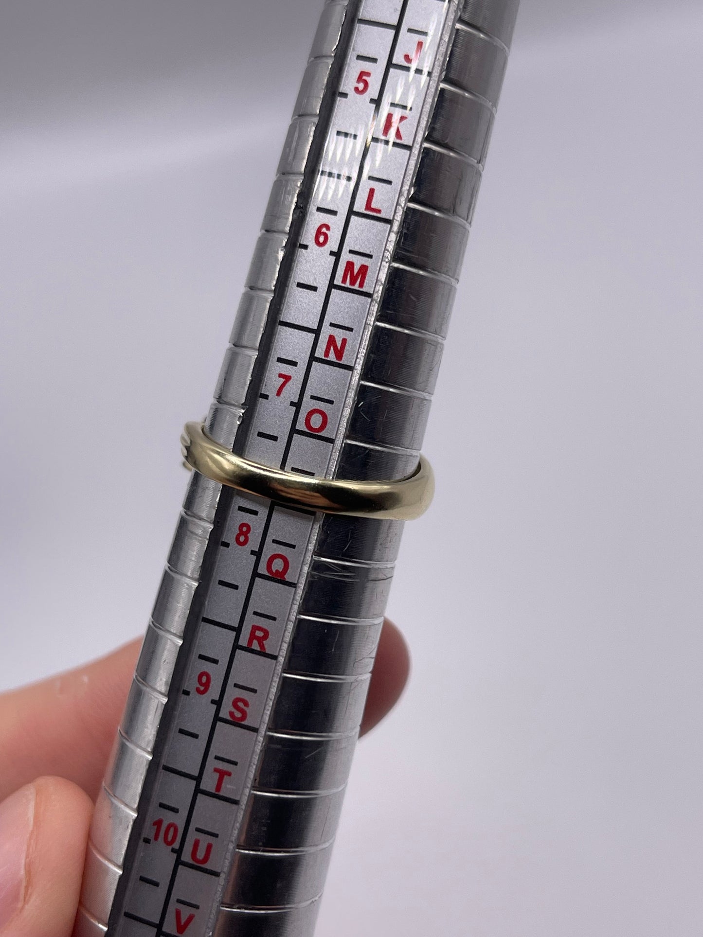 14ct gold ruby and diamond hand ring