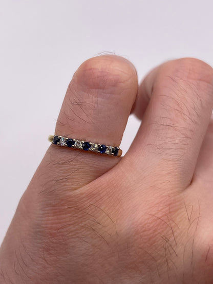 18ct gold sapphire and diamond ring