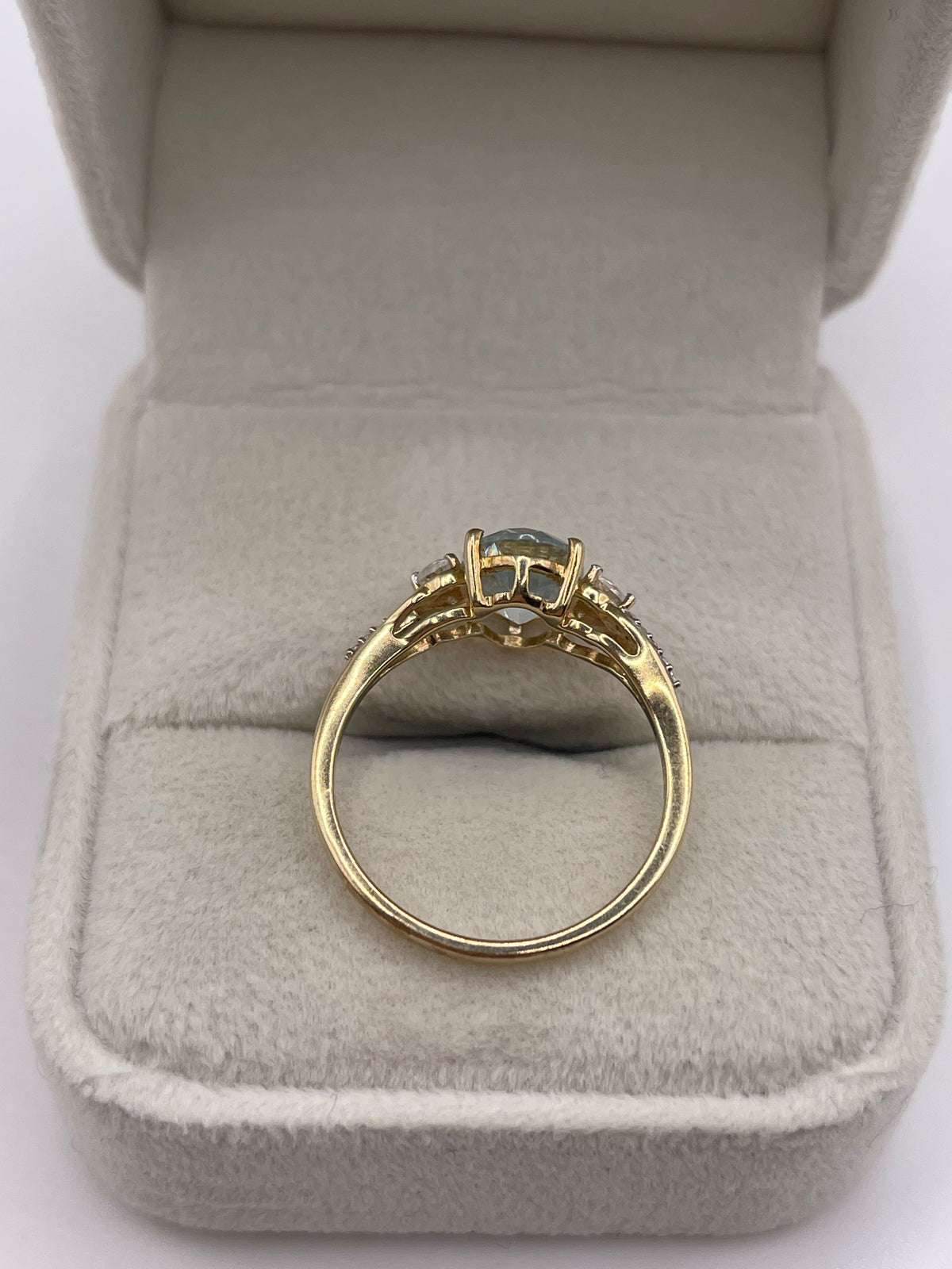 9ct gold topaz and zircon ring