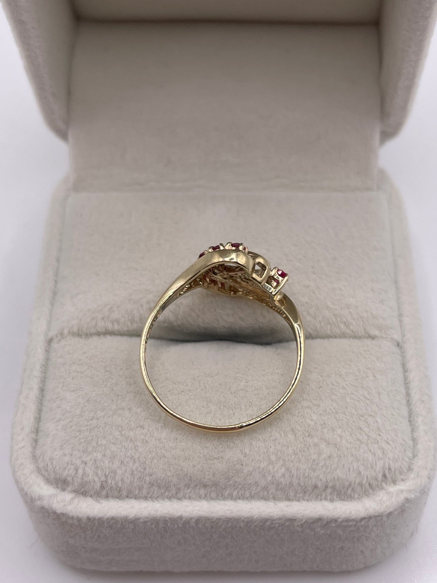 9ct gold ruby ring