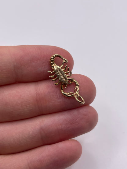 9ct gold scorpion charm