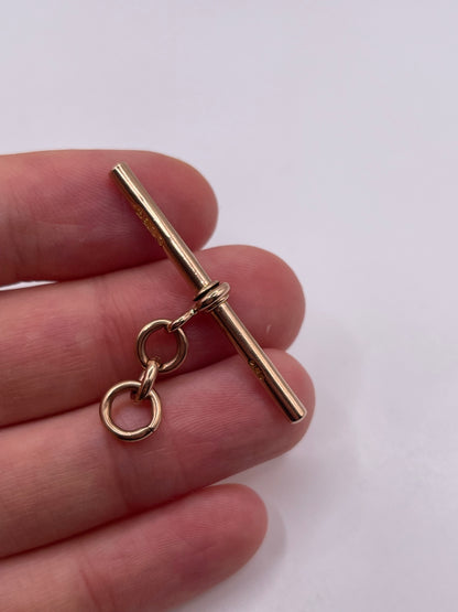 9ct rose gold t bar pendant