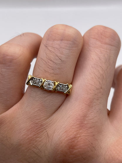 18ct gold diamond ring