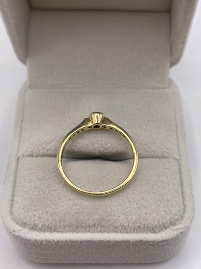 9ct gold diamond ring