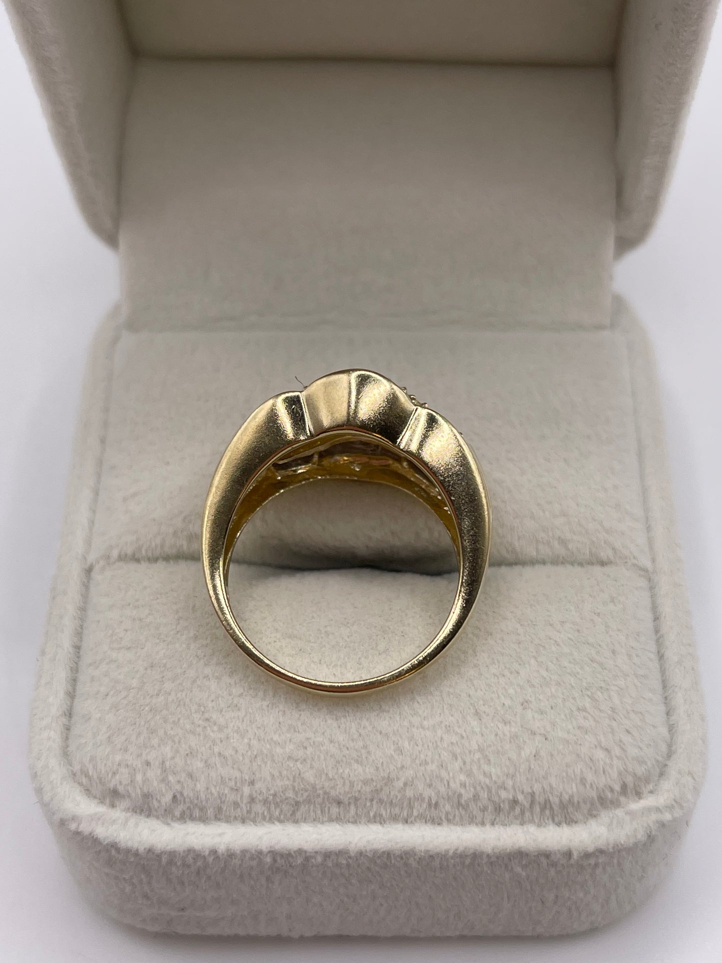 9ct gold diamond cluster ring