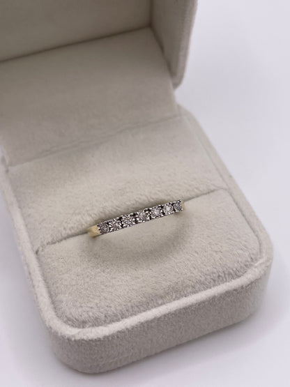 9ct gold diamond ring