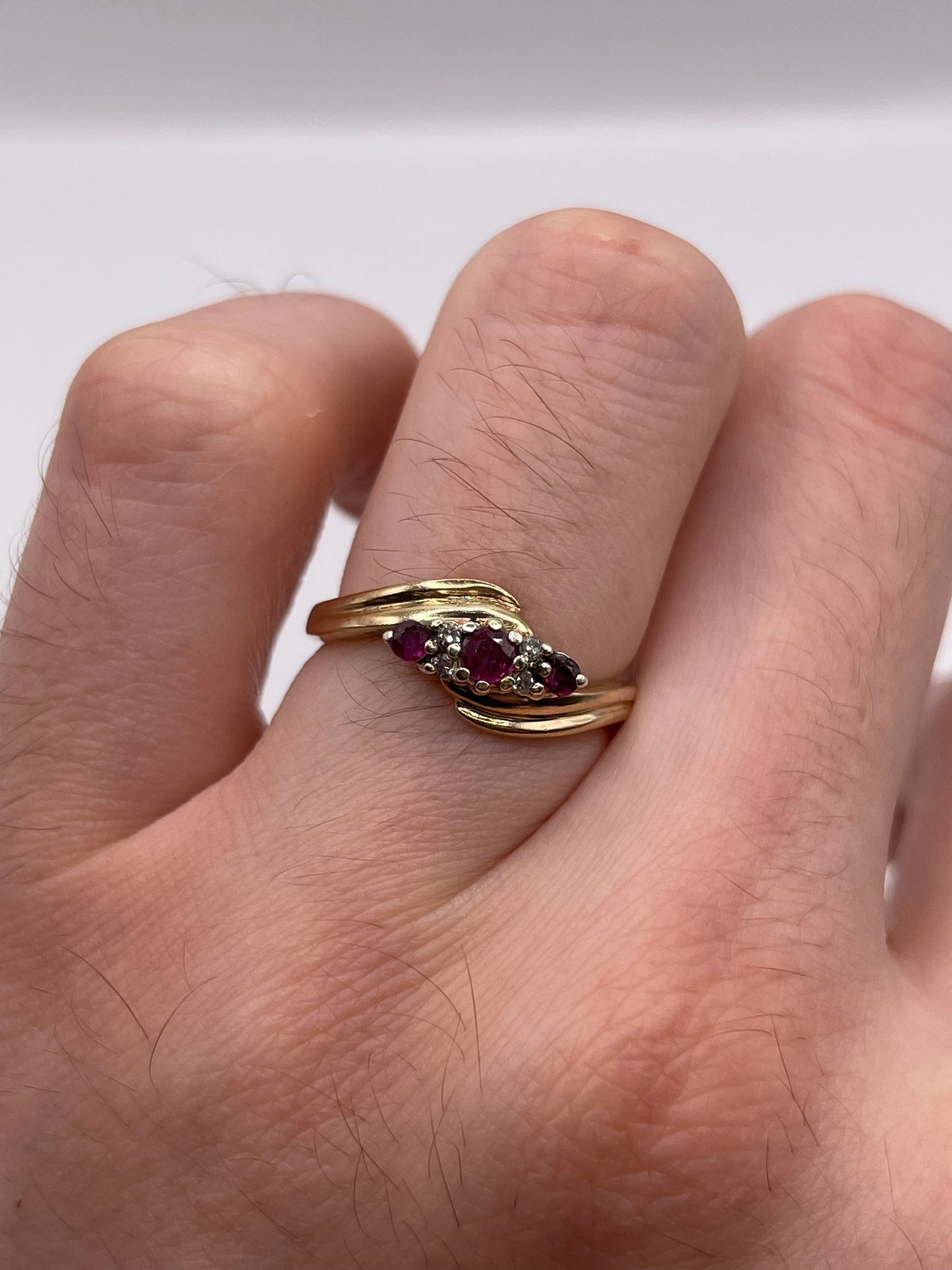 9ct gold ruby and diamond ring