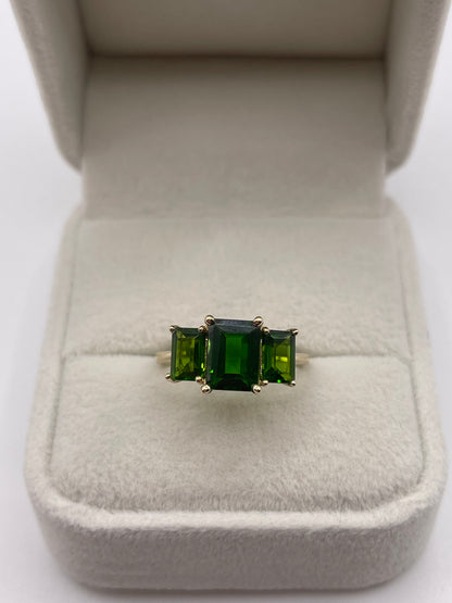 9ct gold diopside ring