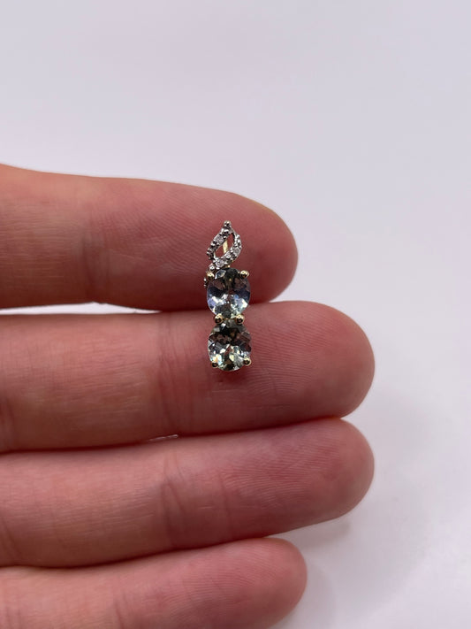 9ct gold tanzanite and diamond pendant