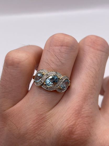 9ct gold topaz and diamond ring