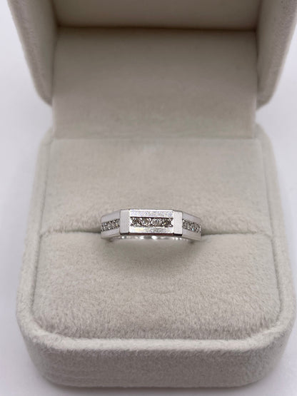 9ct white gold diamond ring