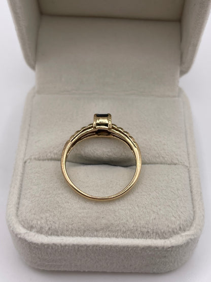 9ct gold tourmaline ring