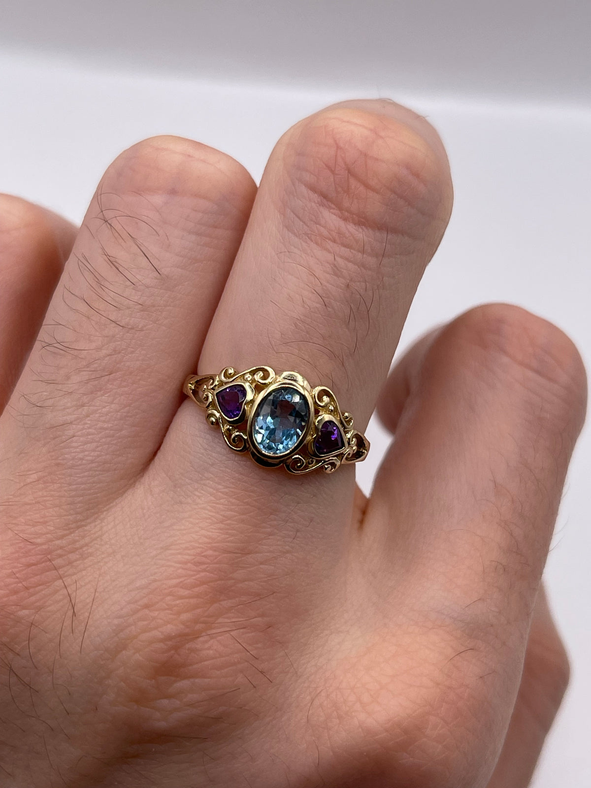 9ct gold topaz and amethyst ring