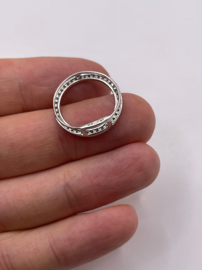 9ct white gold diamond pendant