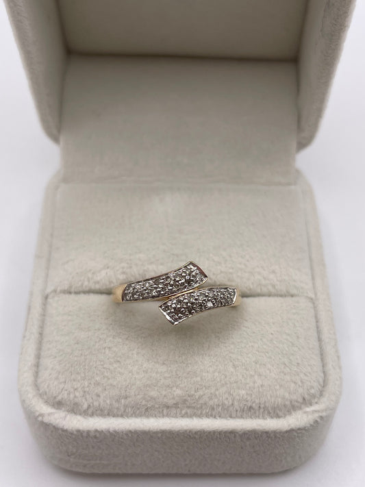9ct gold diamond cluster ring