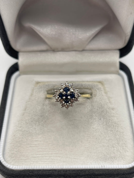 18ct gold sapphire and diamond ring