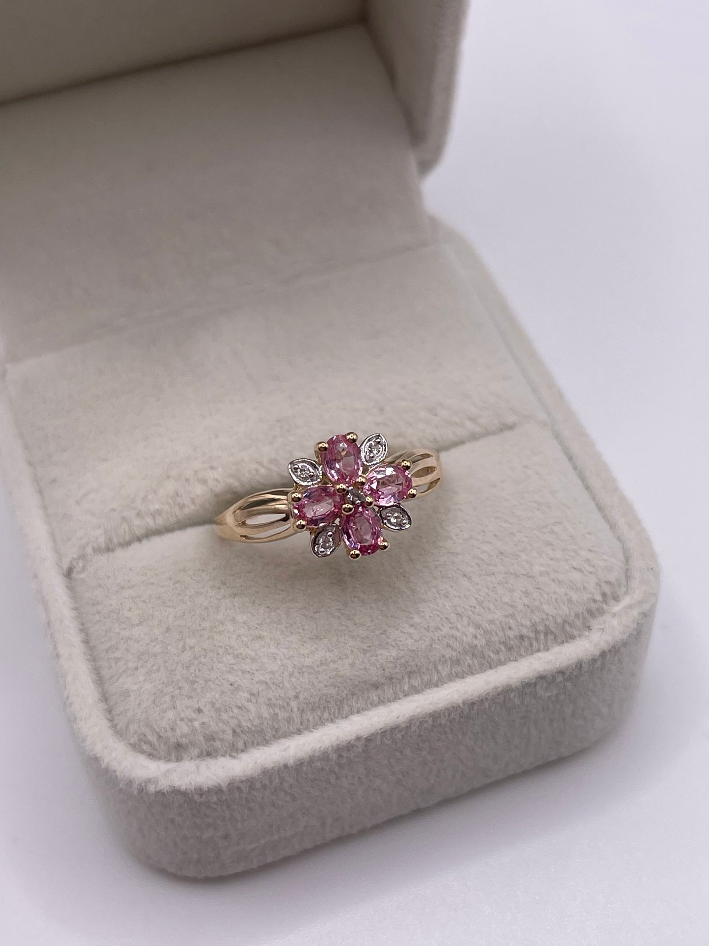 9ct gold pink sapphire and zircon ring