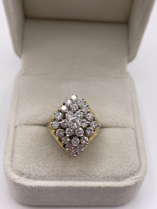18ct gold diamond cluster ring