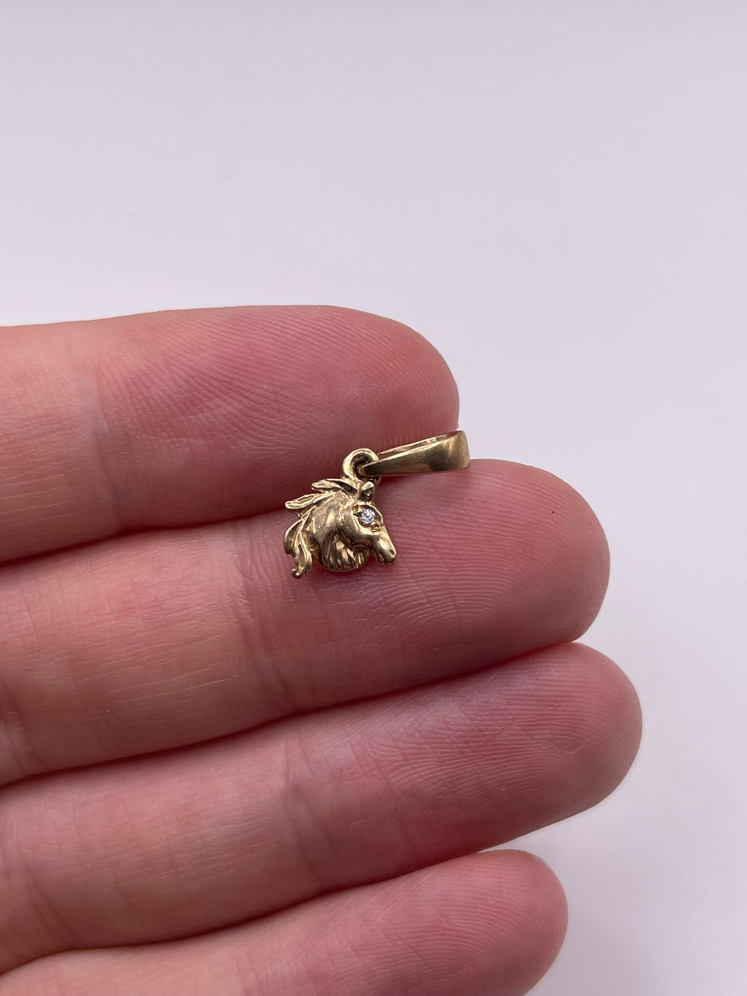 9ct gold cz horse charm