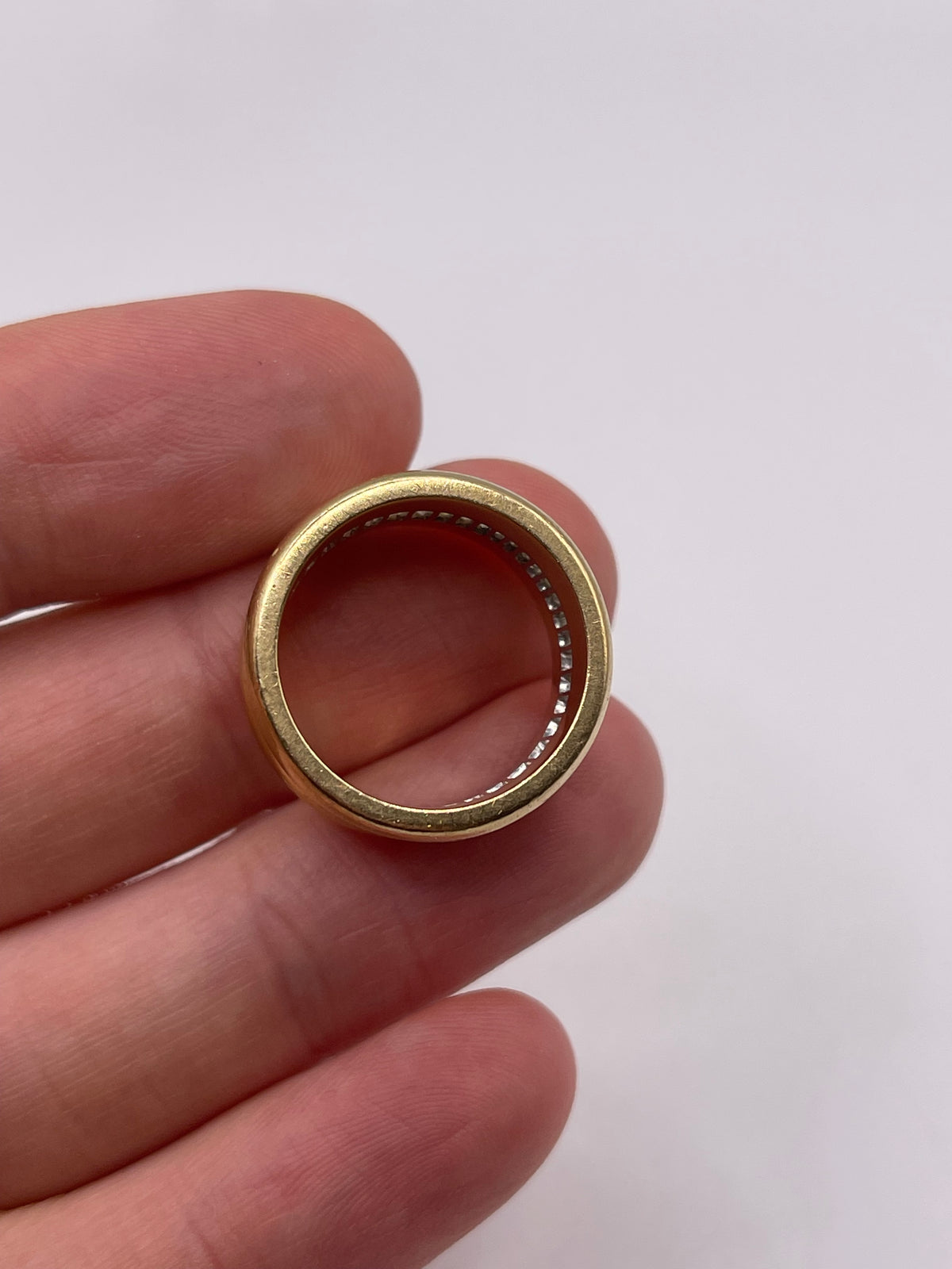 Heavy 18ct gold diamond eternity ring