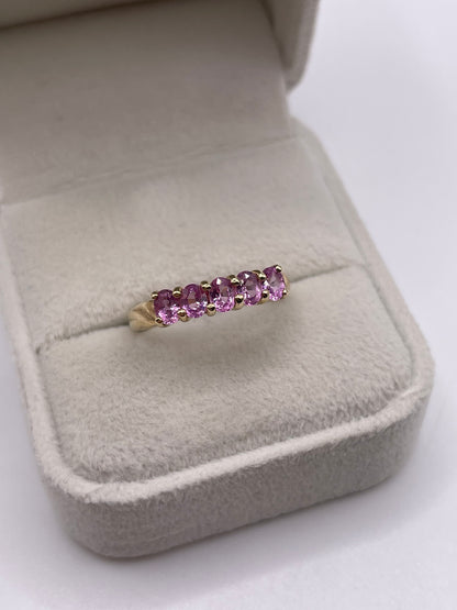 9ct gold pink sapphire ring