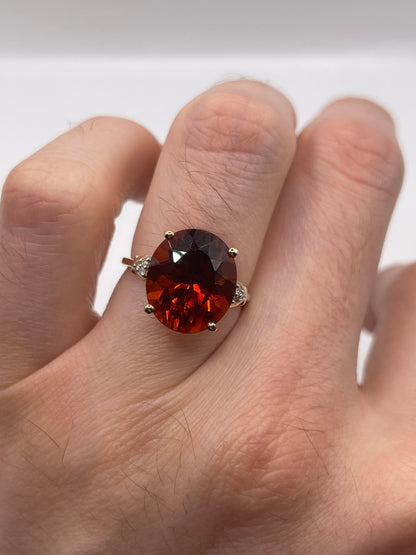 9ct gold citrine and diamond ring