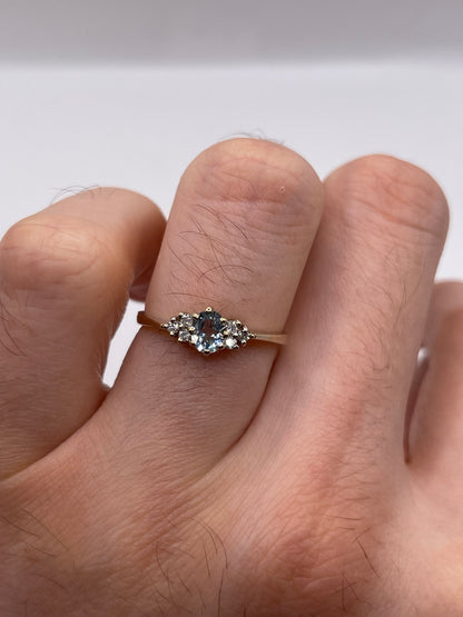 9ct gold aquamarine and diamond ring