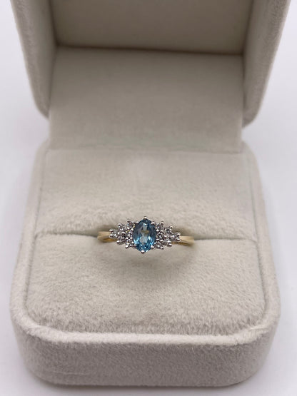 9ct gold topaz and diamond ring