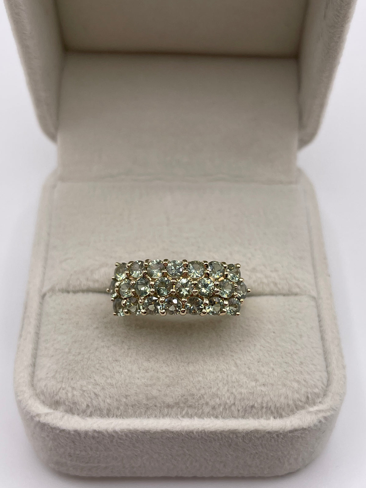 9ct gold green sapphire cluster ring
