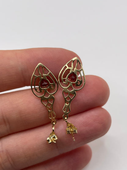 9ct gold garnet earrings
