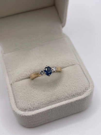 9ct gold sapphire and diamond ring
