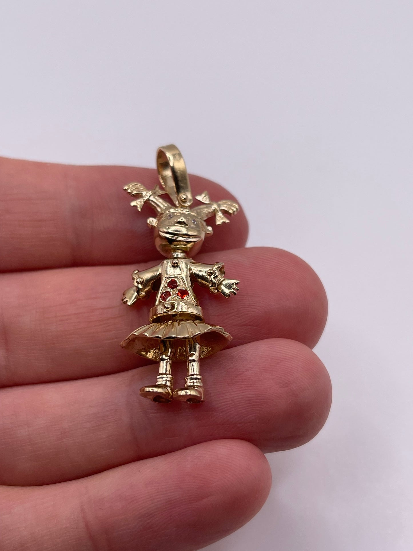 9ct gold Angelica pendant