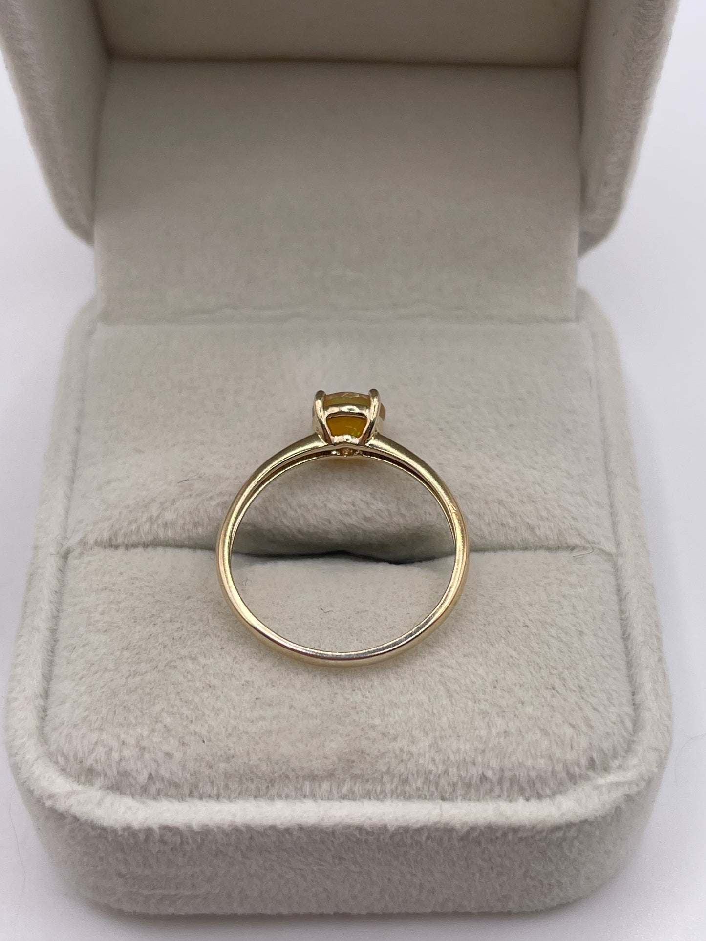 9ct gold opal ring