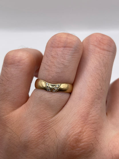 9ct gold diamond band