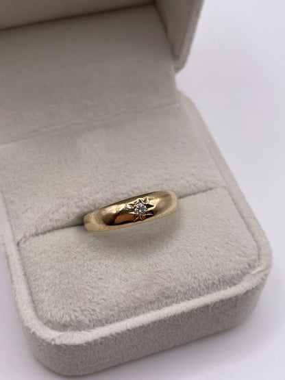 9ct gold diamond gypsy ring