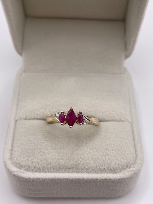 9ct gold ruby and diamond ring