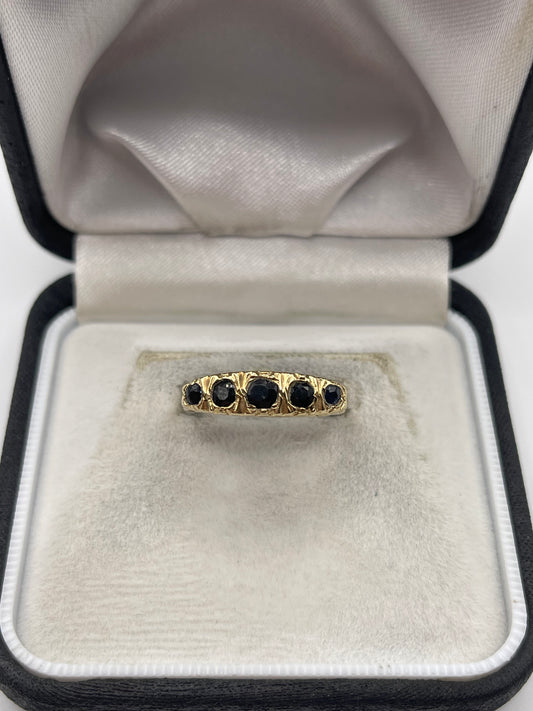 9ct gold sapphire ring