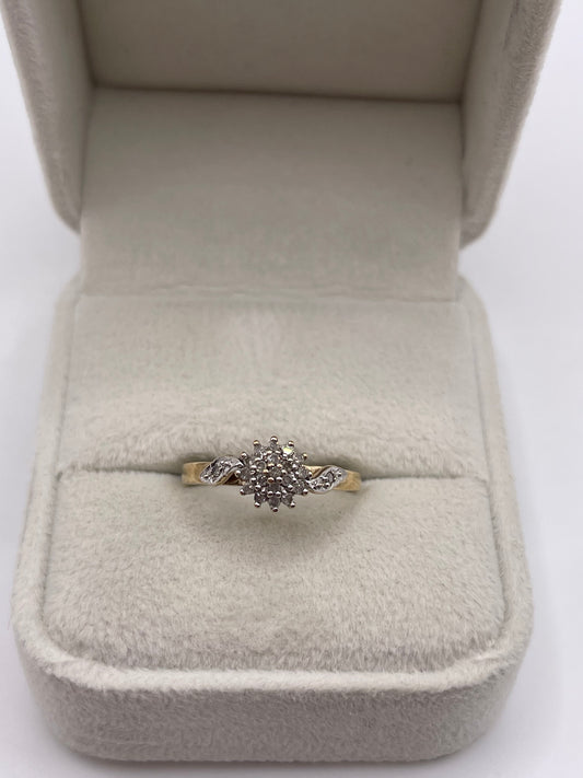 9ct gold diamond cluster ring