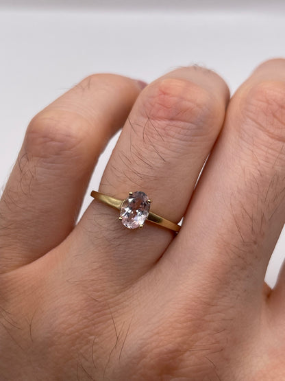 9ct gold kunzite ring